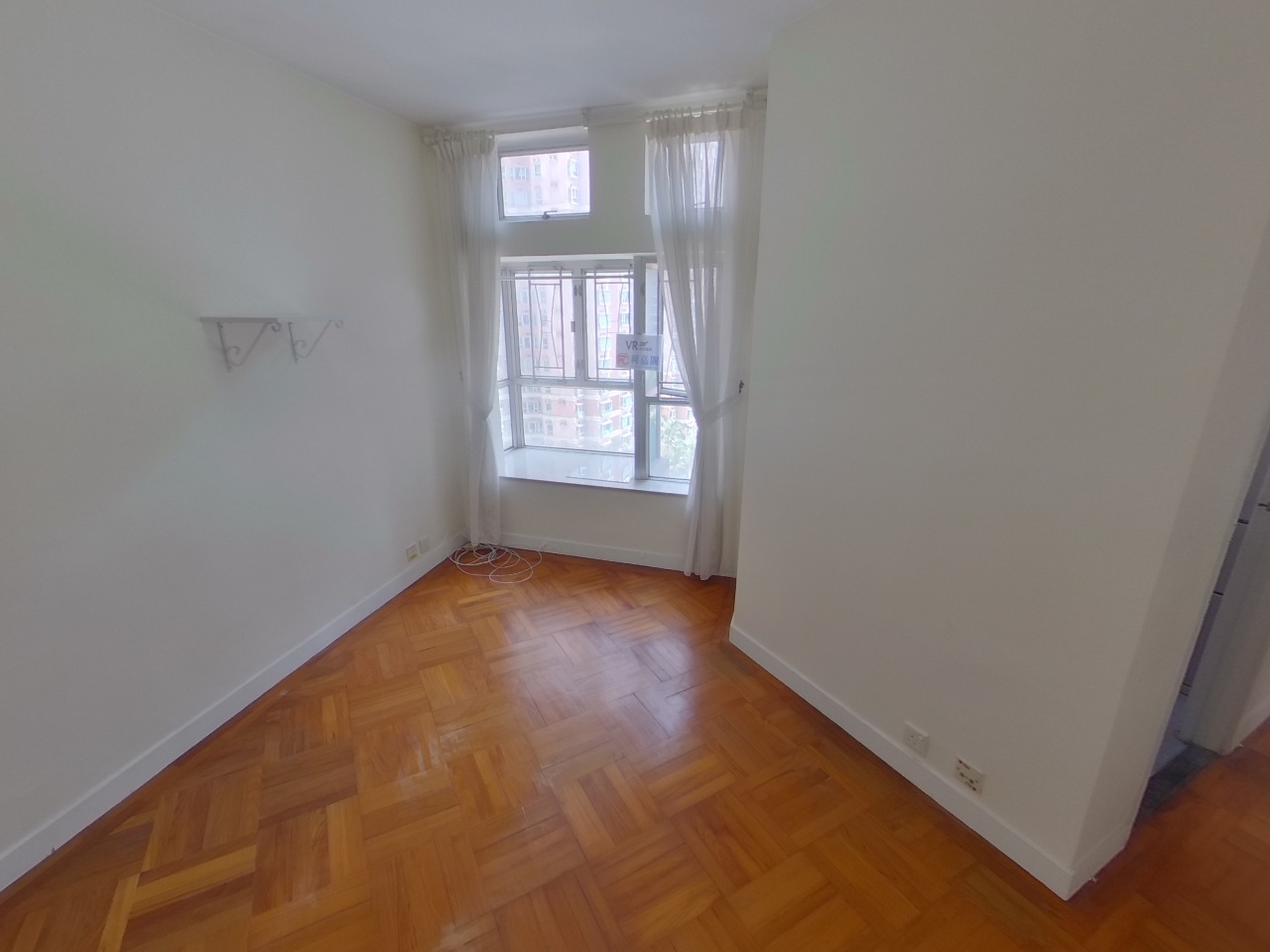 愉景新城 1期 4座 中層 C室 荃灣