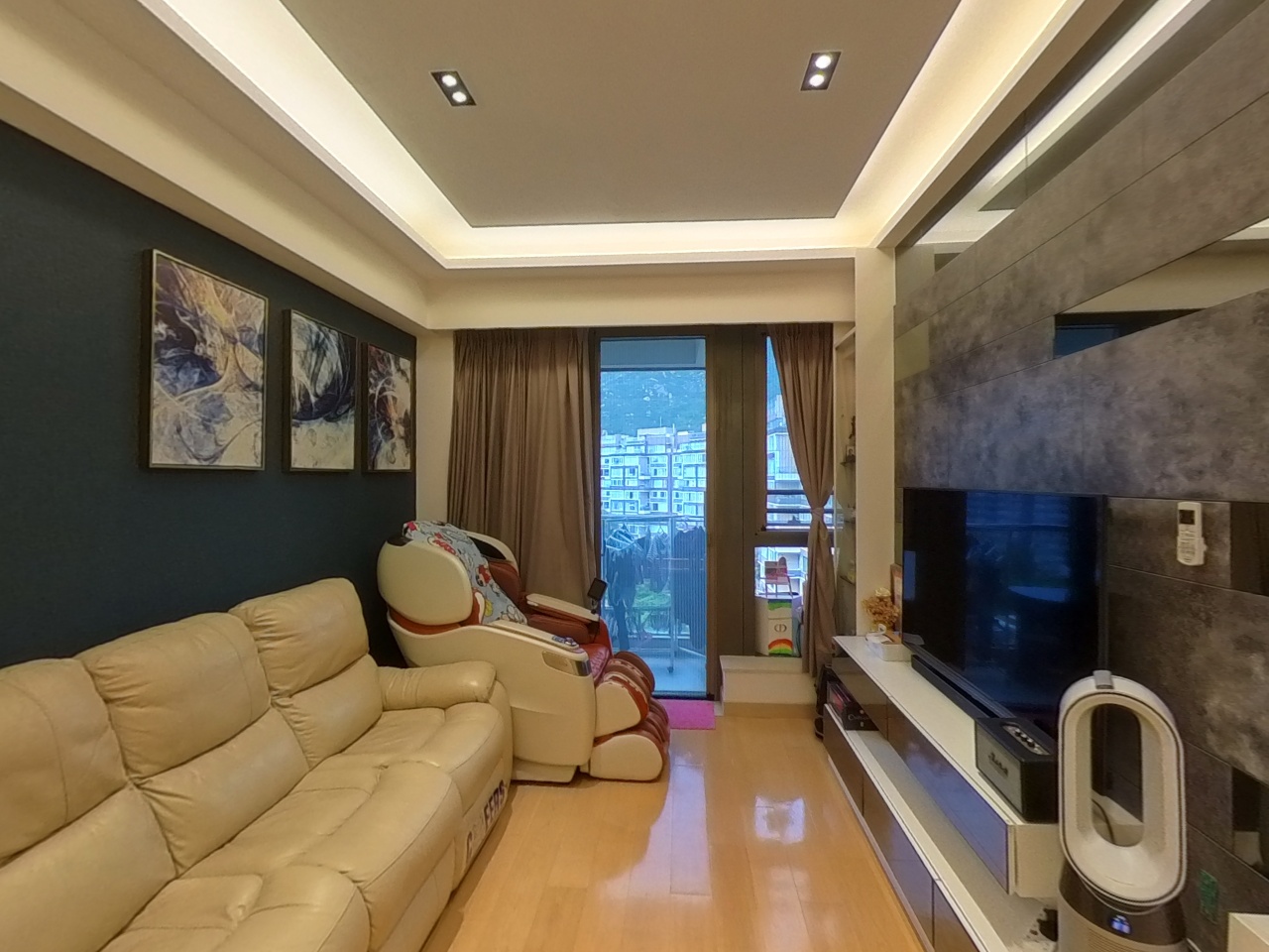 NAPA TOWER 1 High Floor Zone Flat C Sham Tseng/Castle Peak Road