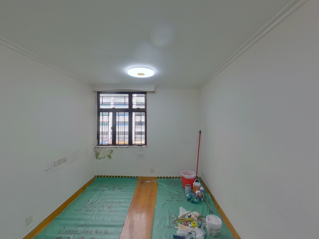 LUK YEUNG SUN CHUEN BLOCK G Low Floor Zone Flat 02 Tsuen Wan